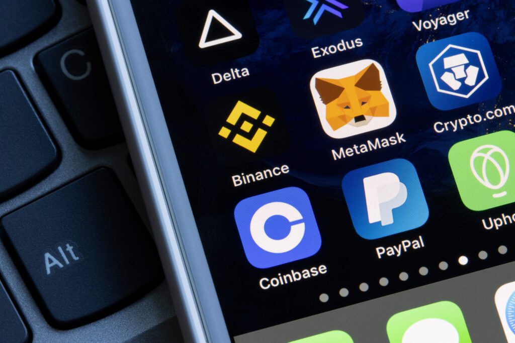 What are the best hot wallets for storing and trading crypto currency?